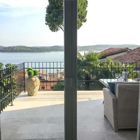 Casa Monte * Ρόβινι